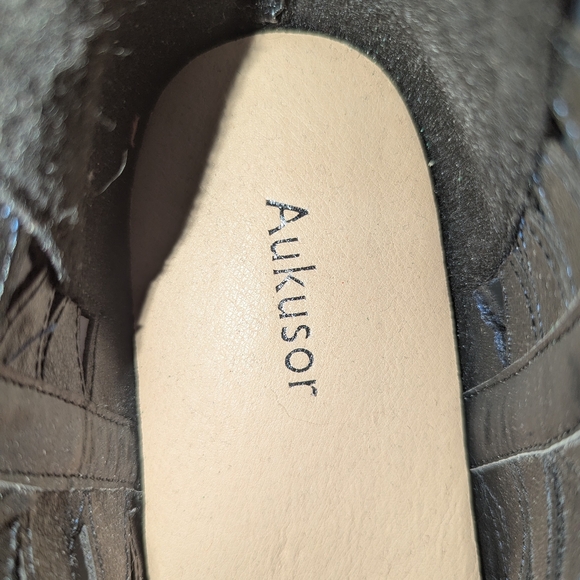 Navy booties - Picture 7 of 7